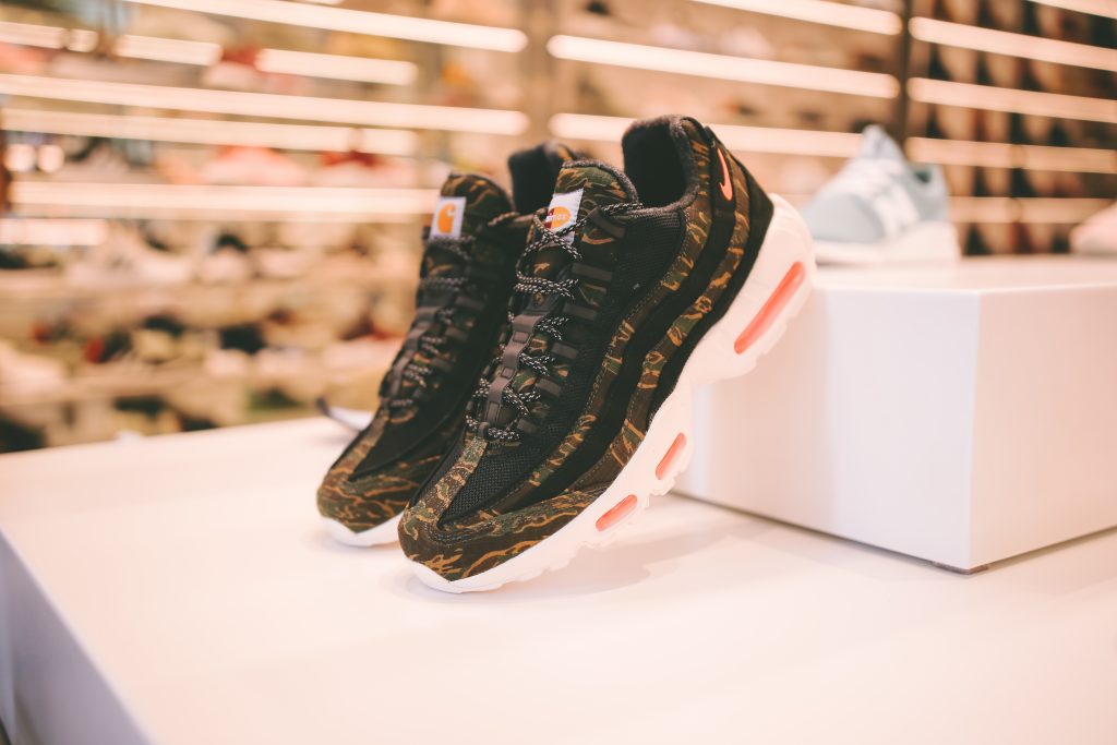Air Max 95 x Carhartt WIP 'Tiger Camo' (New) – PUSHAS Air Max 95 x Carhartt WIP 'Tiger Camo' (New) – PUSHAS